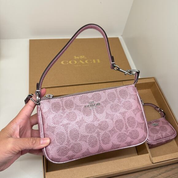 Coach Boxed Nolita 19 And Nolita Bag Charm Set CCK96 Pink/Rose - Picture 3 of 13